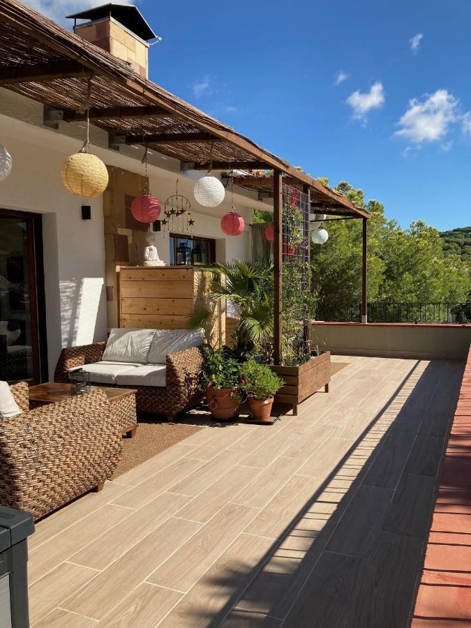 Cozy Place, Big Roof Terrace & Spectacular Views. Кабрилс Екстериор снимка